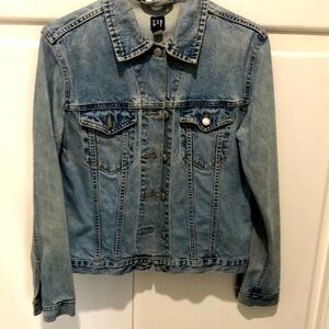 GAP Blue Jean Jacket Classic Denim Style